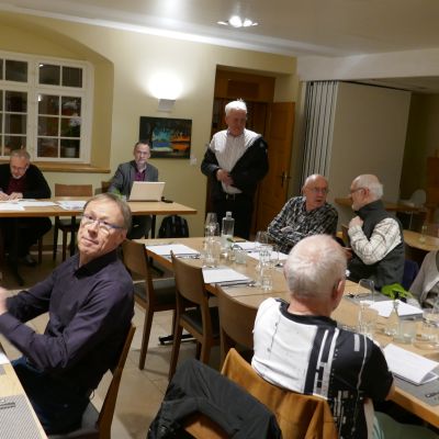 P003-Versammlung komplett